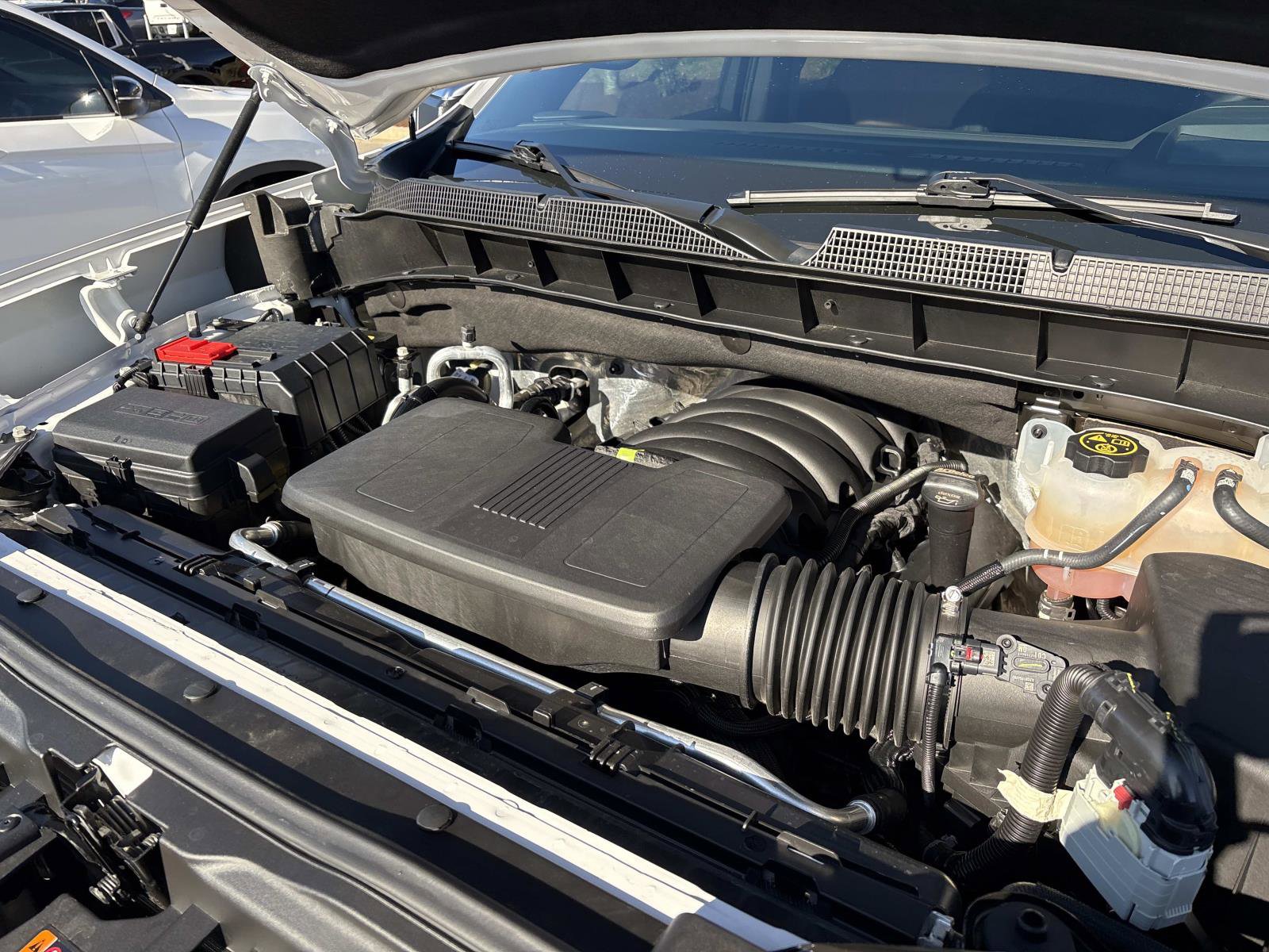 Used 2023 Chevrolet Silverado 1500 High Country w/ Technology Package image 35