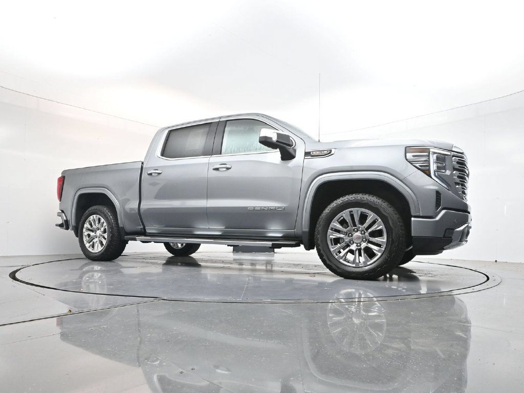 Used 2026 GMC Sierra 1500 Denali AWD/4WD image 27