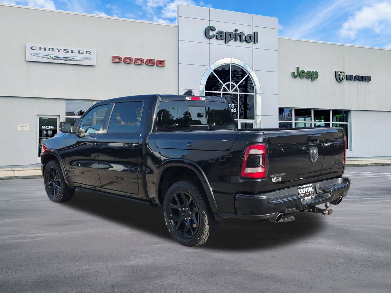 Used 2022 RAM 1500 Laramie AWD/4WD image 5
