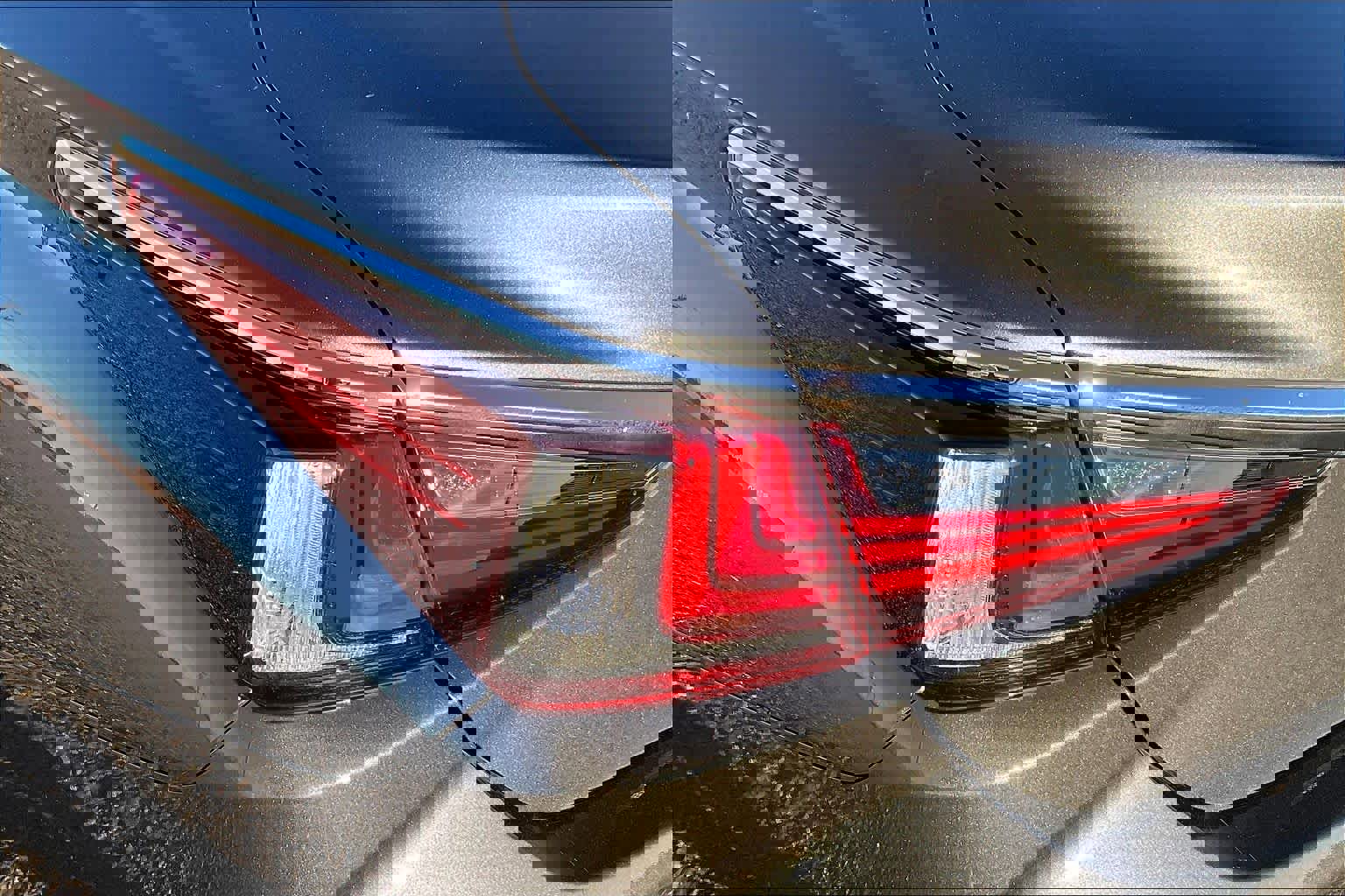 Used 2025 Lexus ES 350 w/ Premium Package image 27