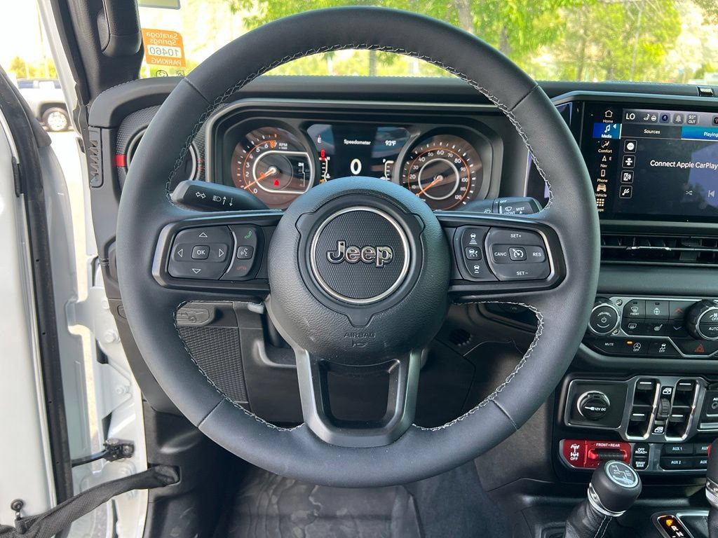 Used 2026 Jeep Gladiator Rubicon AWD/4WD image 32
