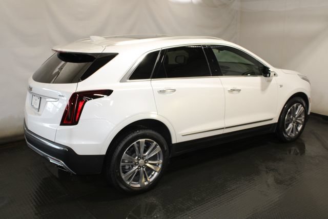 Certified 2024 Cadillac XT5 Premium Luxury AWD/4WD image 5
