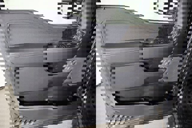 New 2026 Ford F350 Lariat w/ Chrome Package image 17