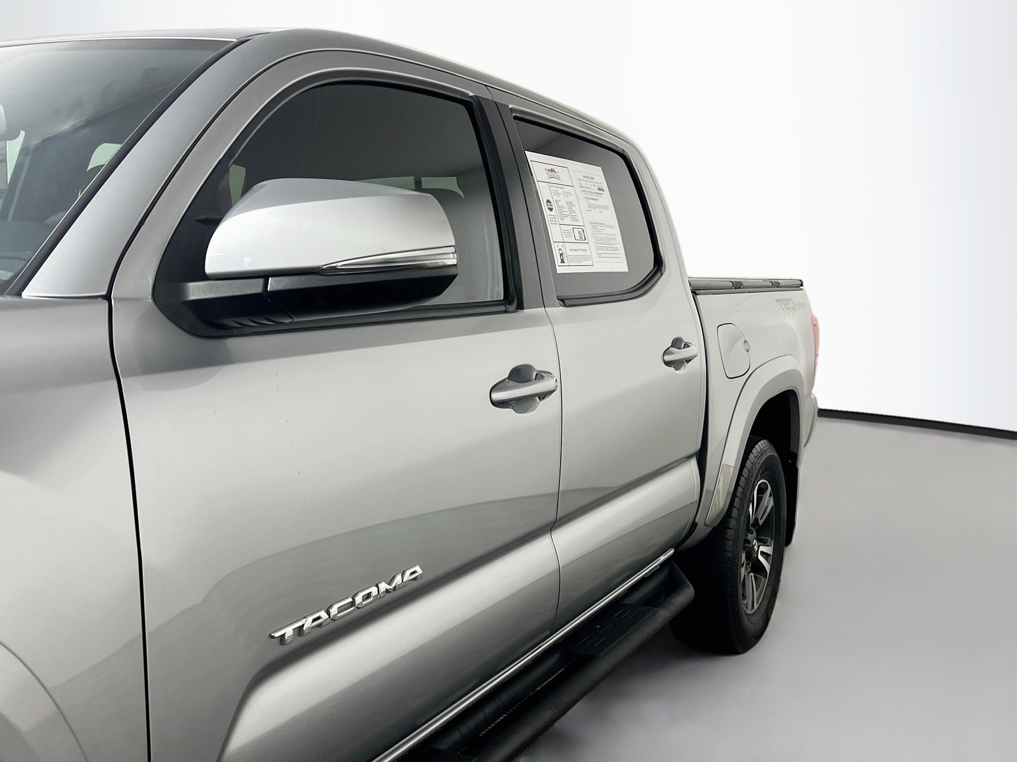 Used 2019 Toyota Tacoma TRD Sport RWD image 13