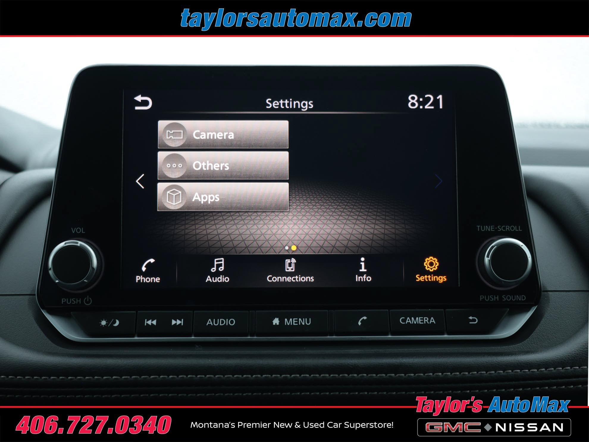 Used 2024 Nissan Rogue S AWD/4WD image 16