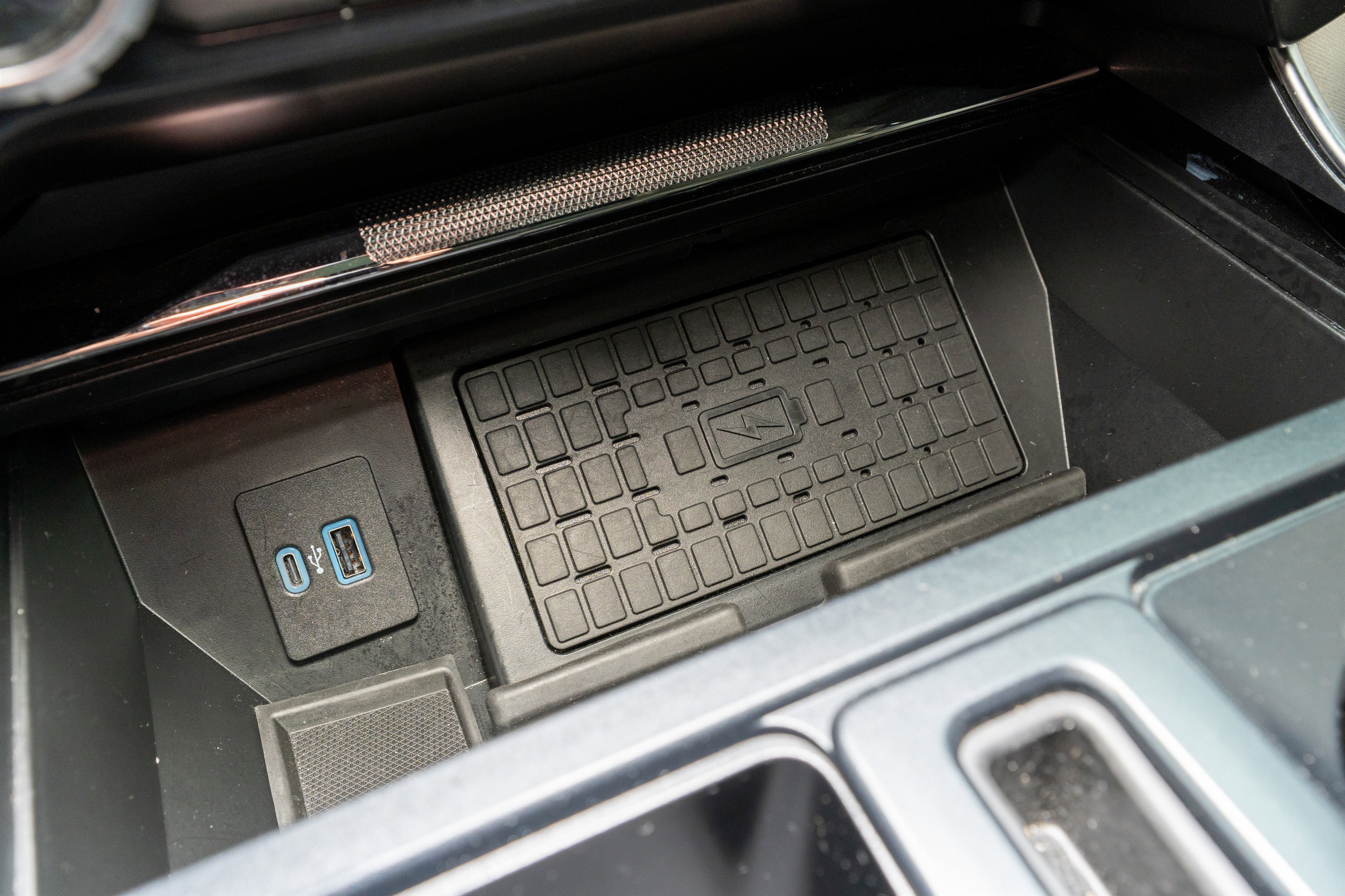 Used 2024 Ford F150 Platinum w/ Equipment Group 703A Plus image 35