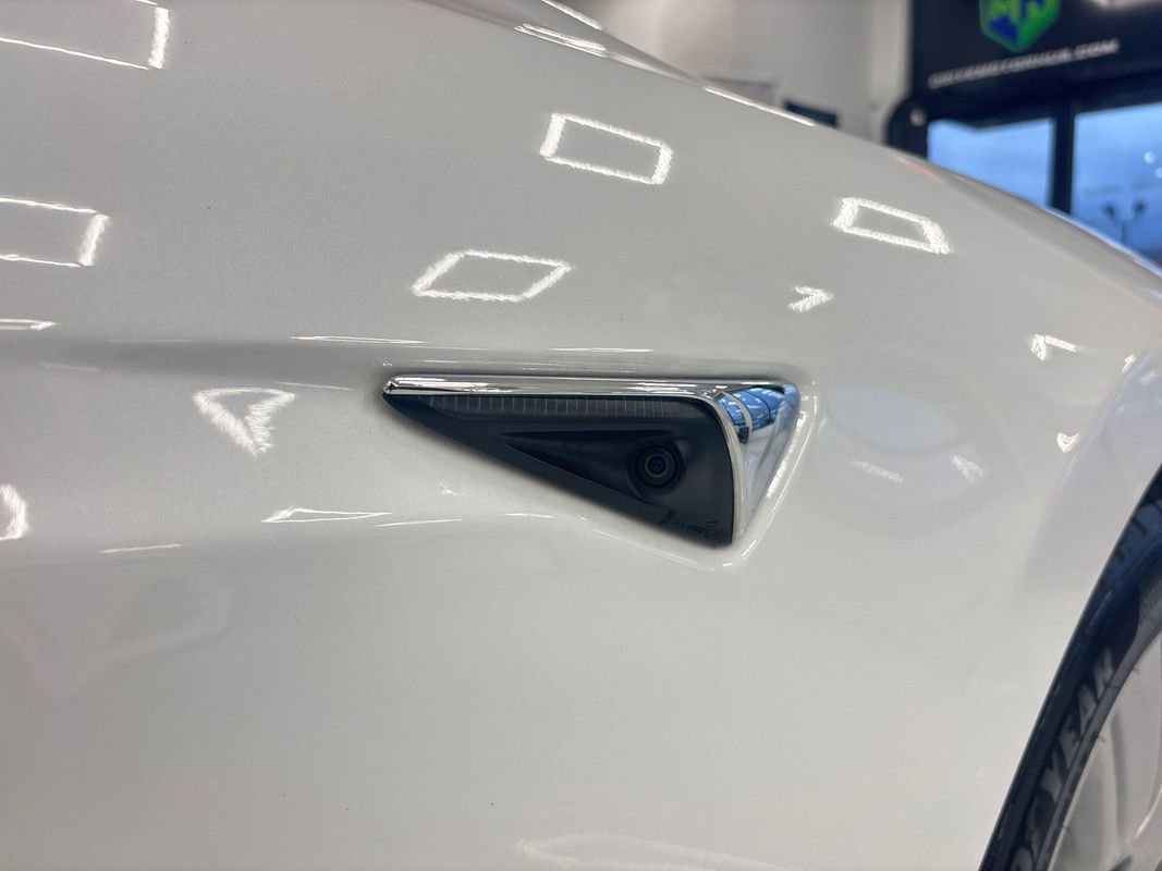 Used 2020 Tesla Model S Long Range Plus image 16