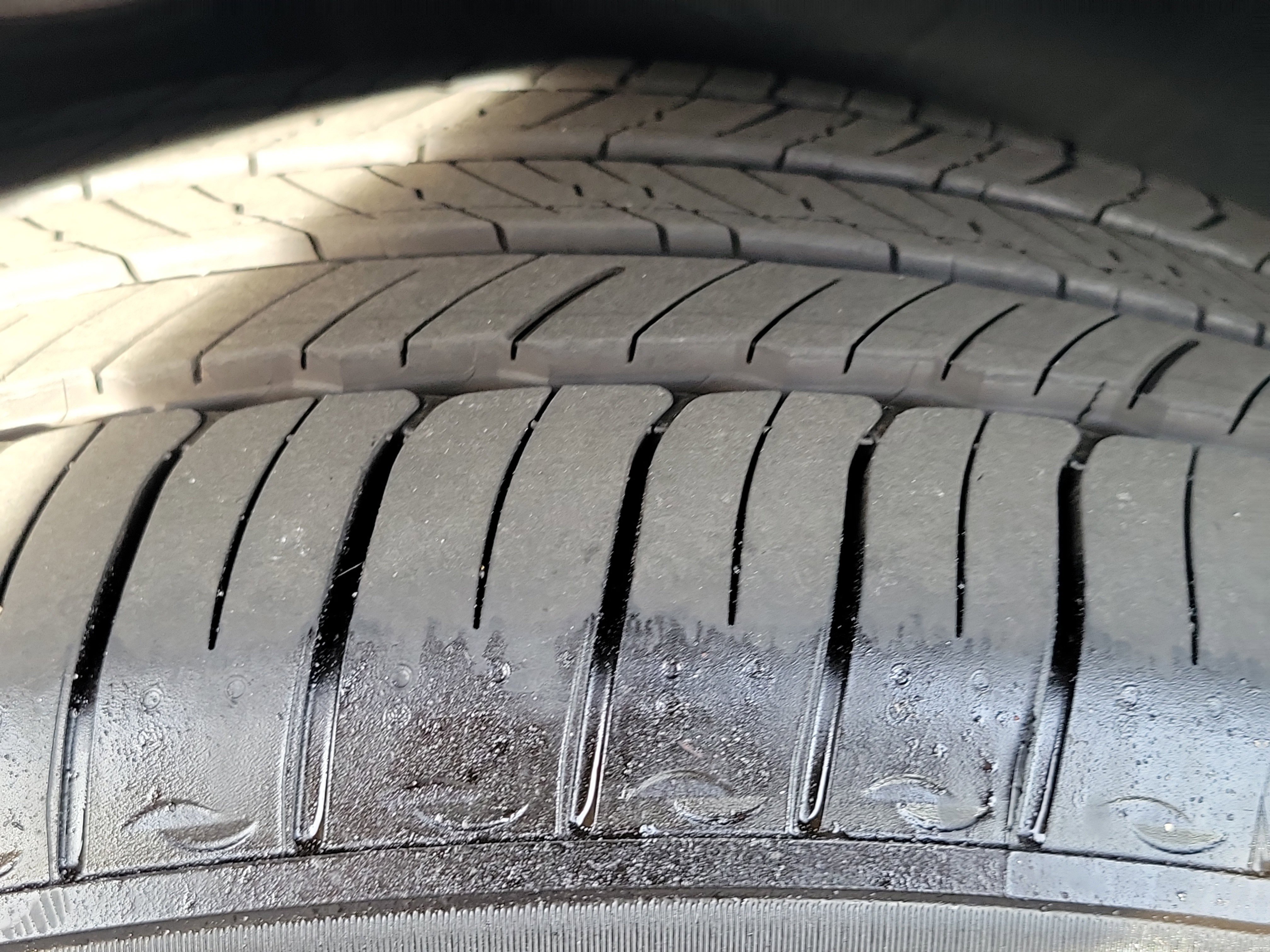 Certified 2026 Genesis GV70 2.5T Advanced image 24