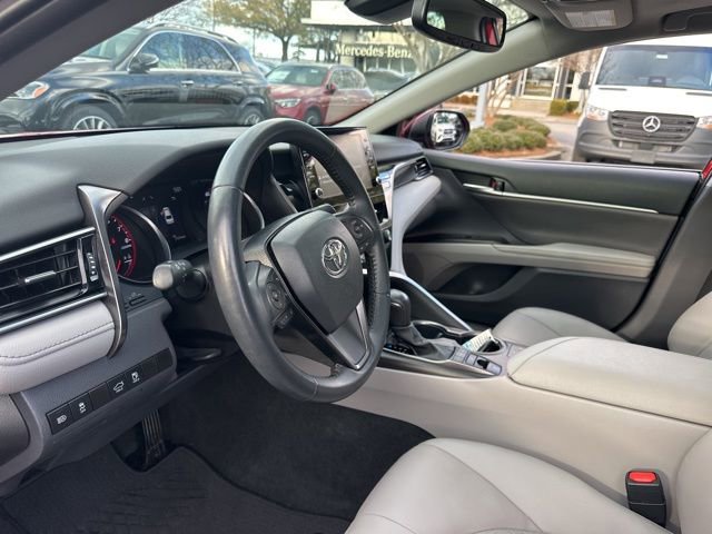 Used 2021 Toyota Camry XSE image 15