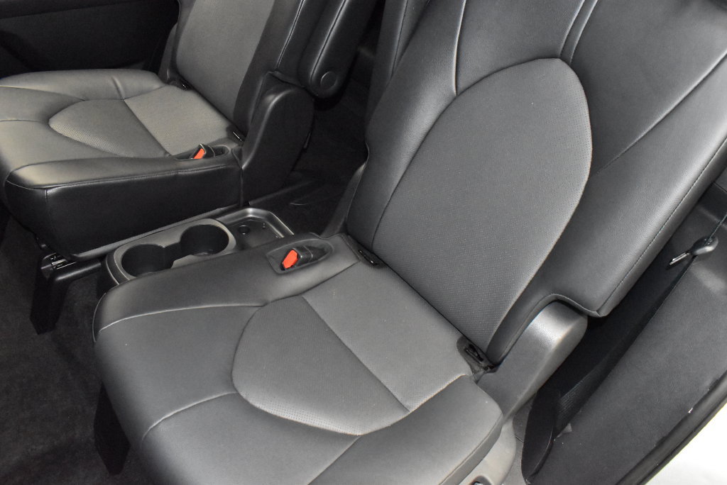 Used 2024 Toyota Grand Highlander AWD image 35