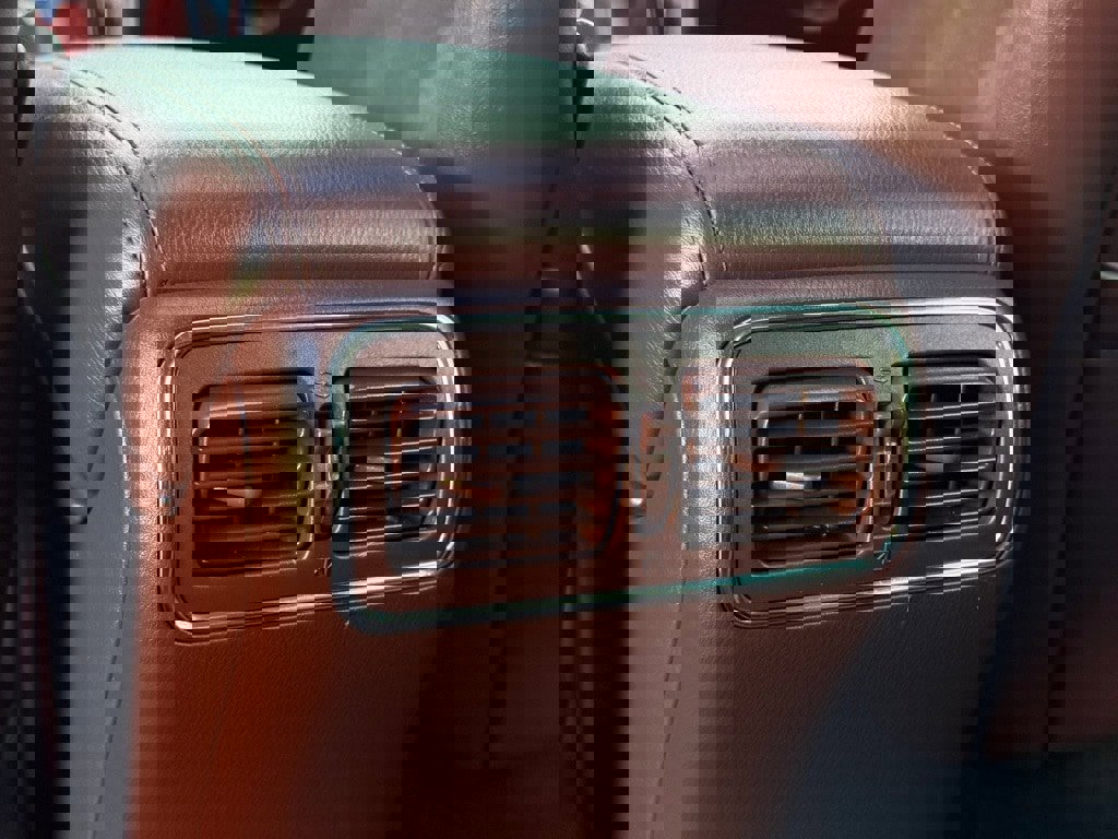 Used 2015 INFINITI QX50 Journey w/ Premium Package image 20