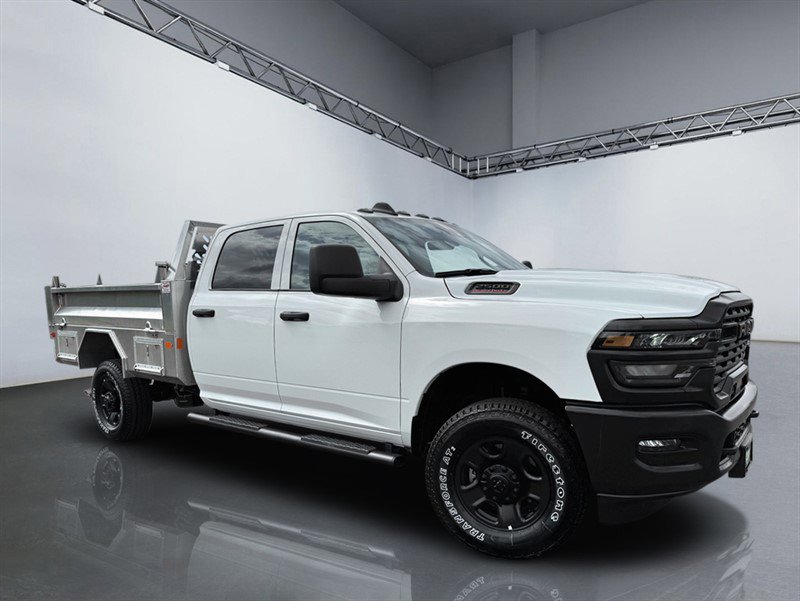 Used 2025 RAM 2500 Tradesman AWD/4WD image 32