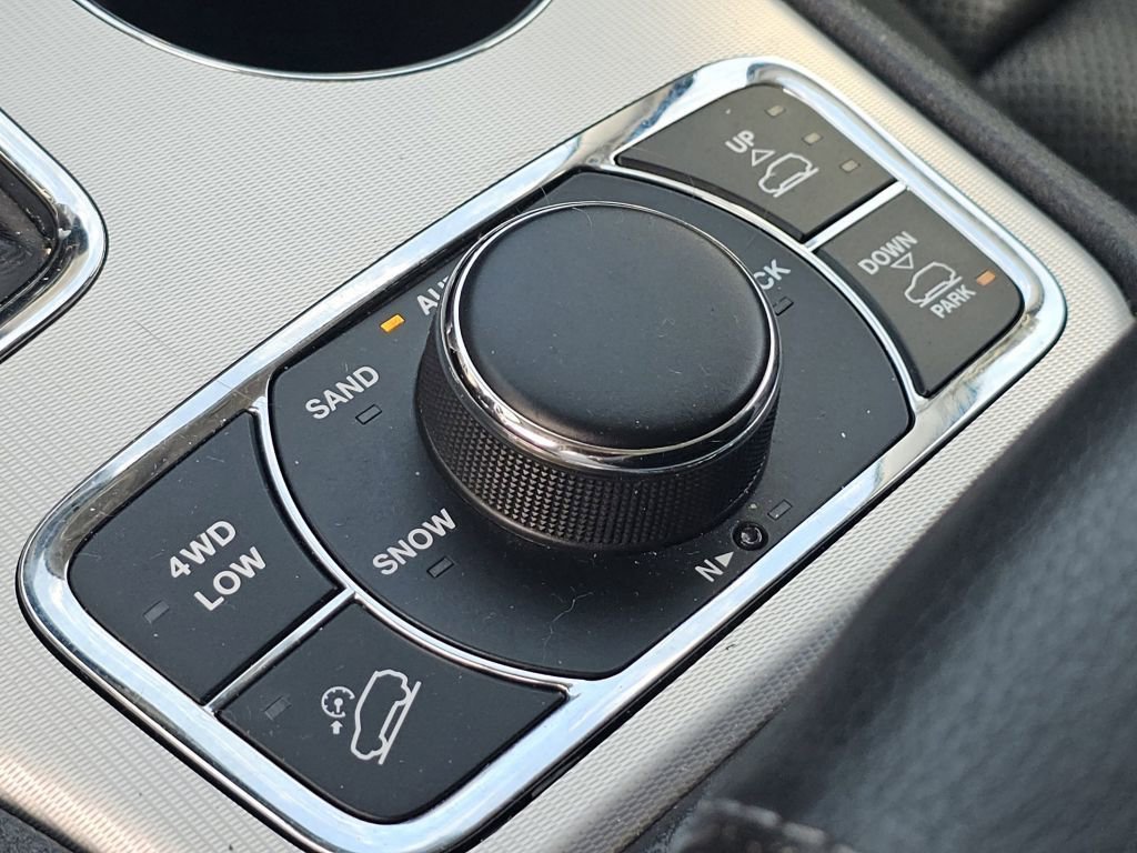 Used 2019 Jeep Grand Cherokee Summit w/ Platinum Series Group image 10