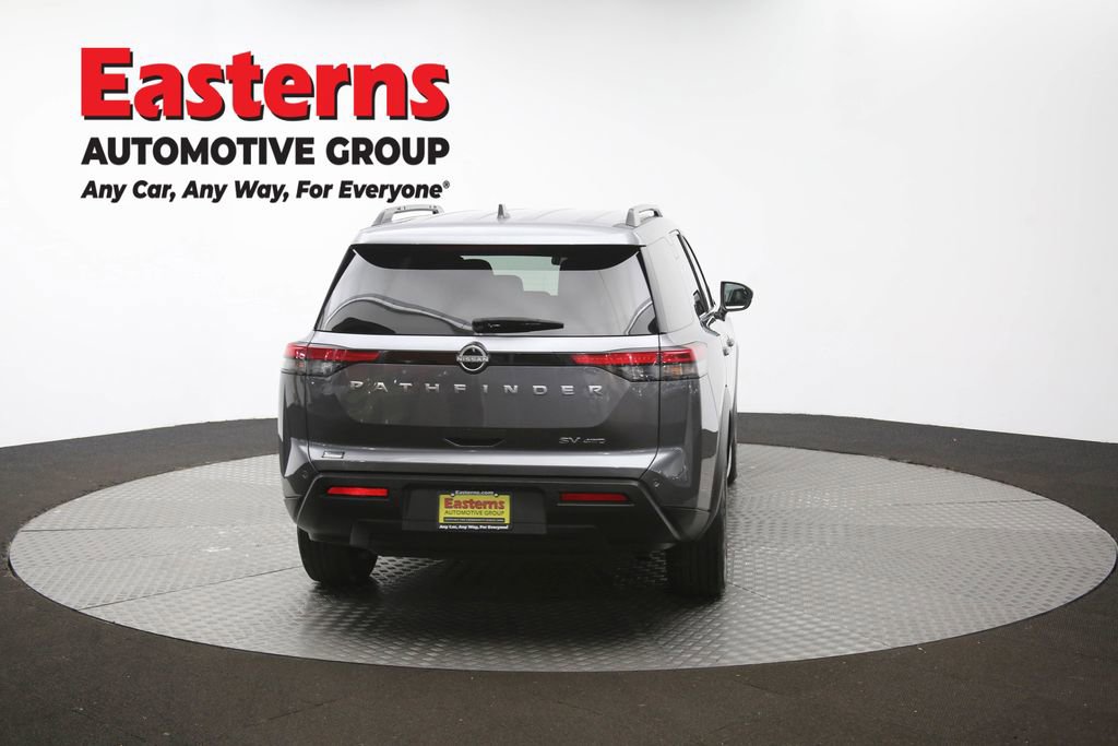 Used 2024 Nissan Pathfinder SV image 37