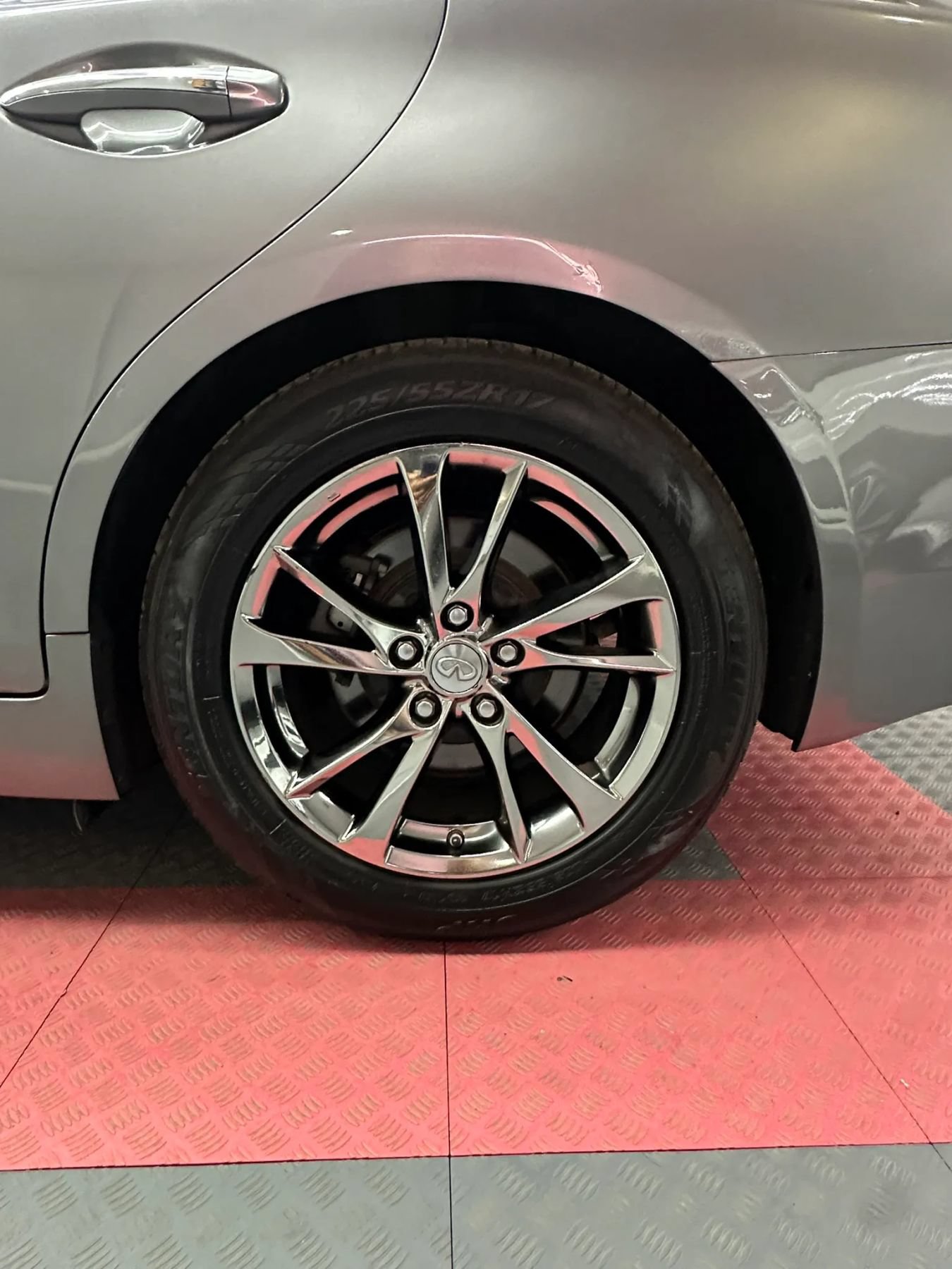 Used 2017 INFINITI Q50 Signature Edition RWD image 34