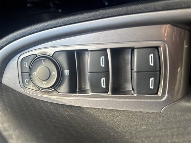 Used 2022 Chevrolet Malibu LS image 23