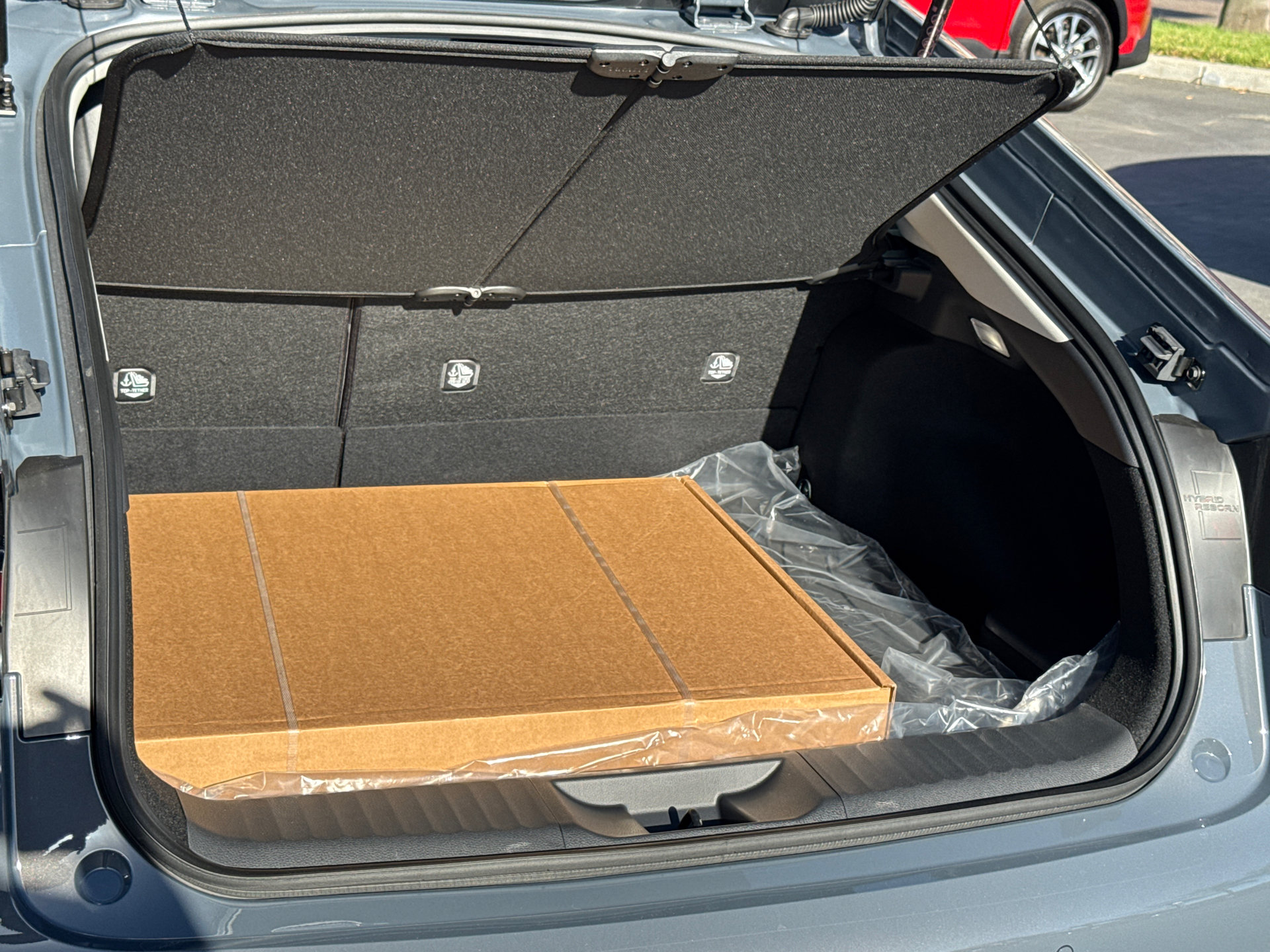 New 2027 Toyota Prius XLE FWD image 14