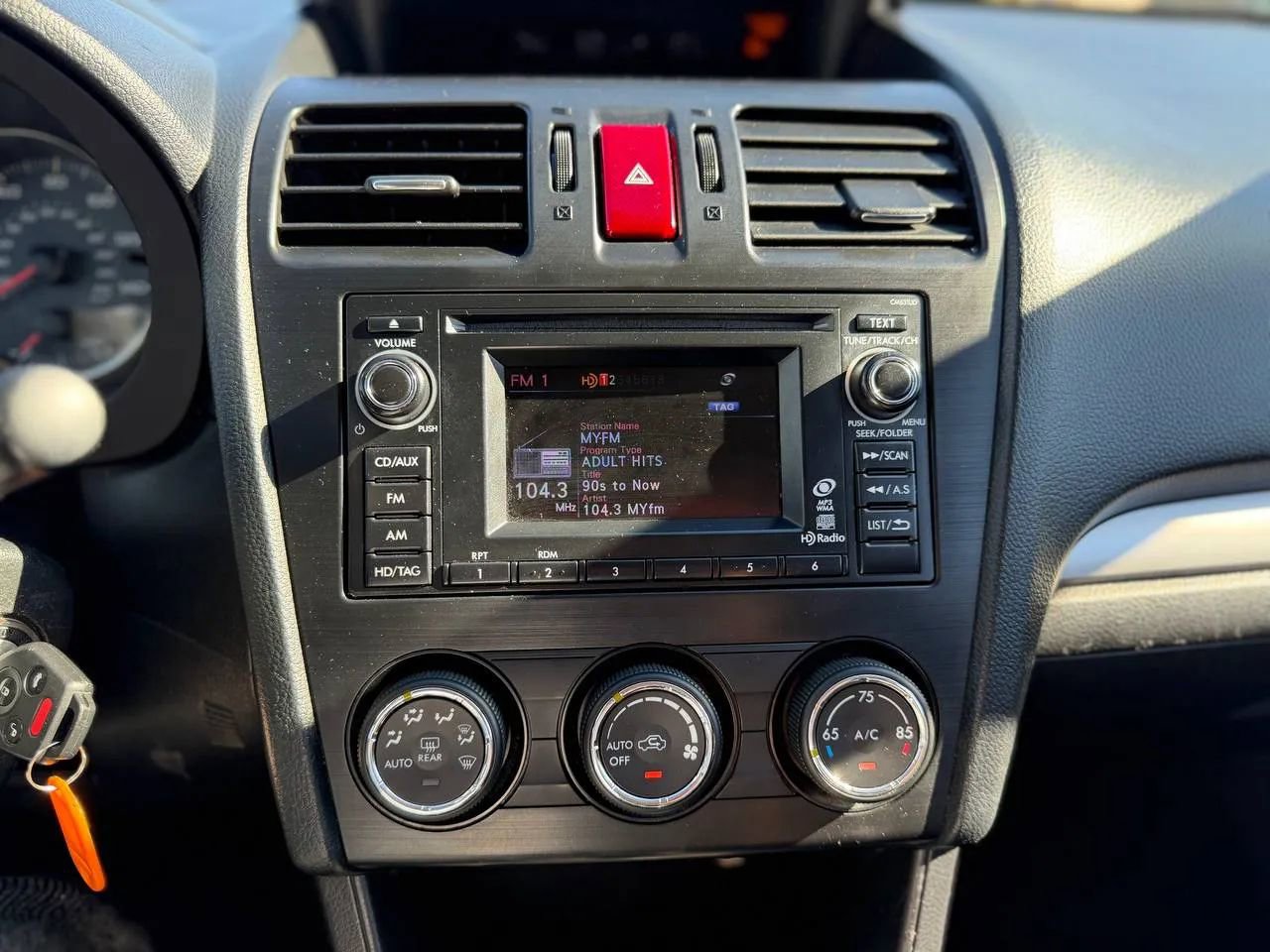 Used 2013 Subaru Crosstrek 2.0i Limited w/ Popular Pkg 2 AWD/4WD image 31