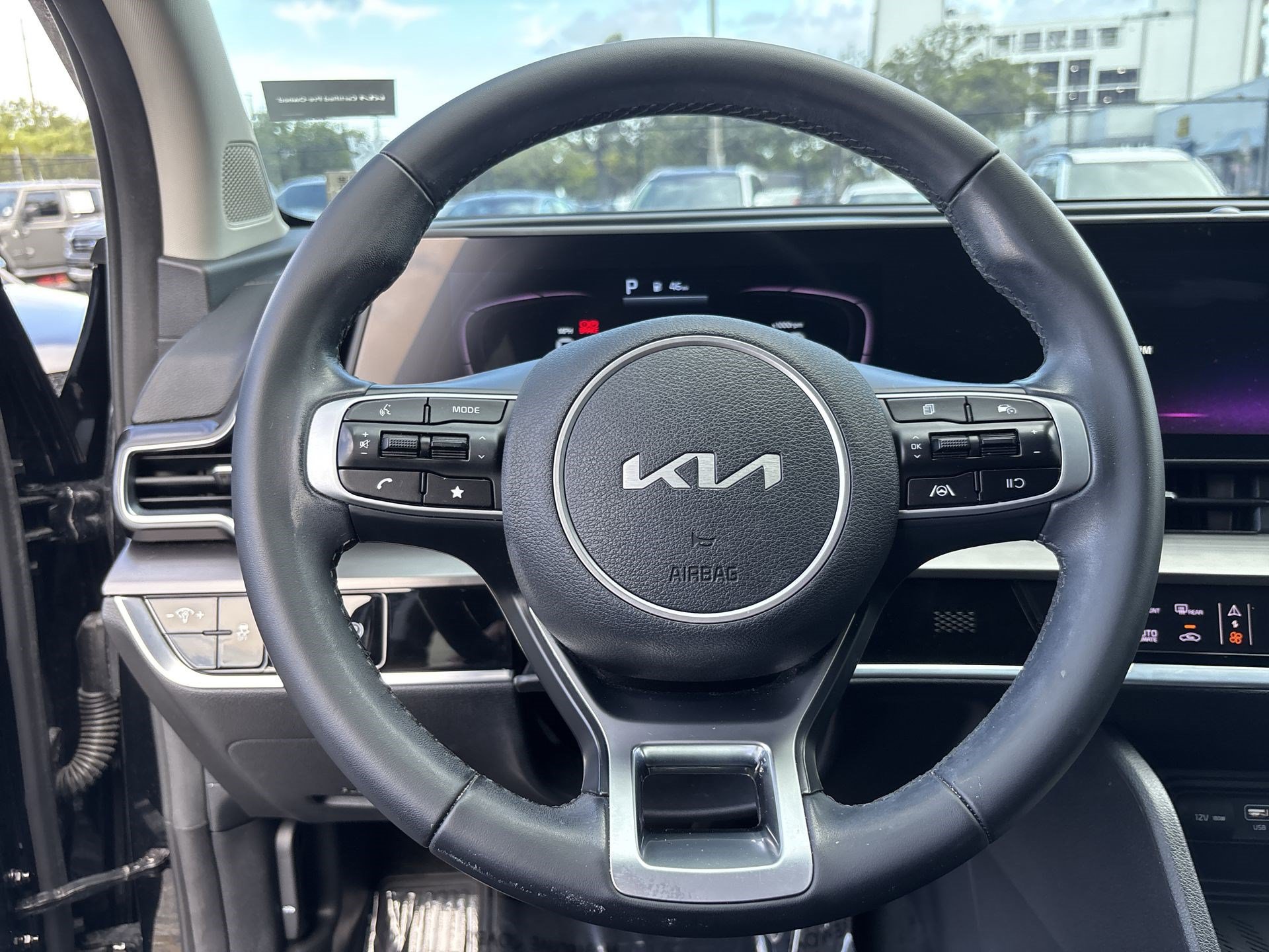 Certified 2023 Kia Sportage EX FWD image 11