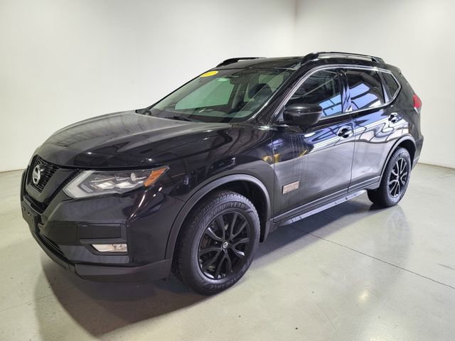 Used 2017 Nissan Rogue SV image 16