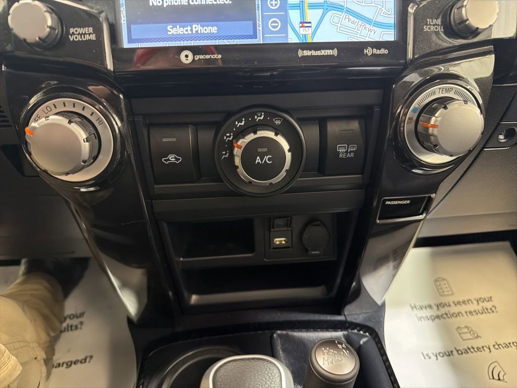 Used 2023 Toyota 4Runner TRD Off-Road Premium w/ Off Road Premium Plus Package image 30