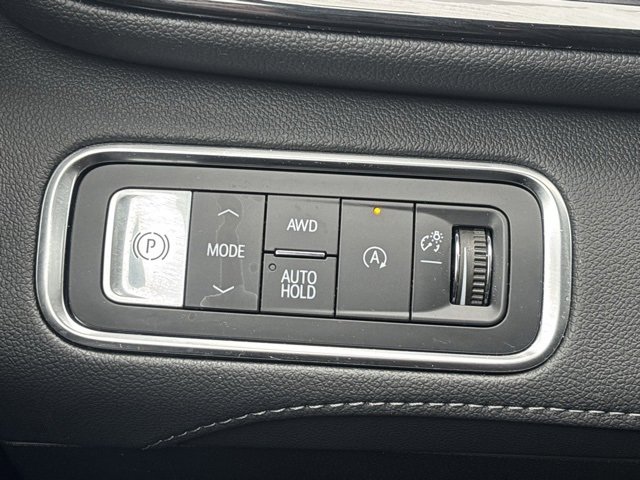 Used 2025 Buick Enclave Sport Touring w/ Power Package image 27