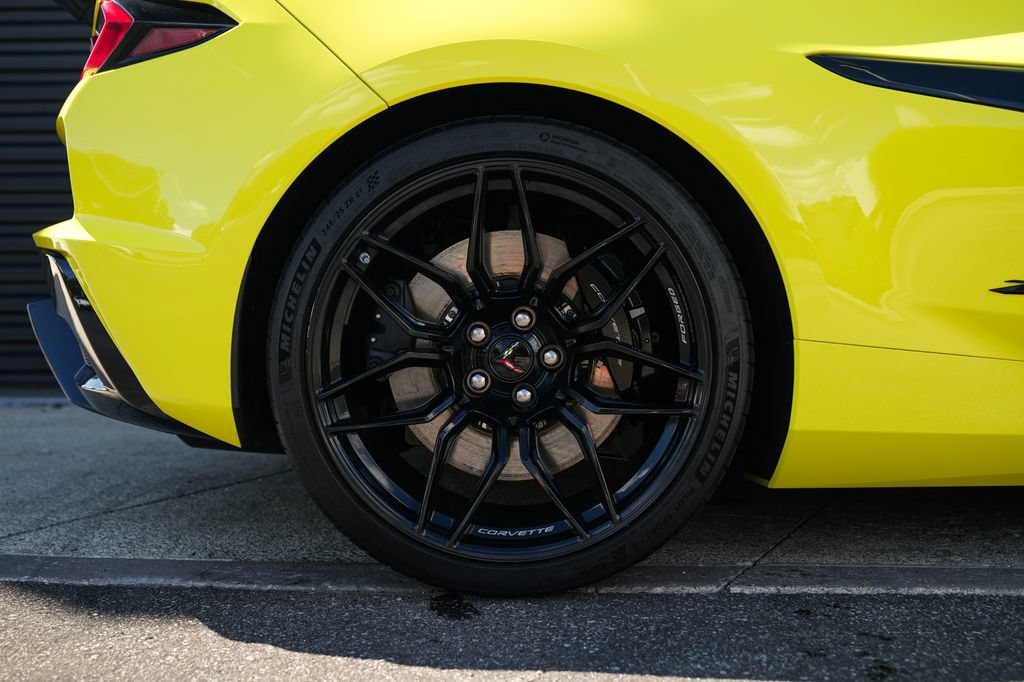 Used 2023 Chevrolet Corvette Z06 w/ Engine Appearance Package RWD image 36