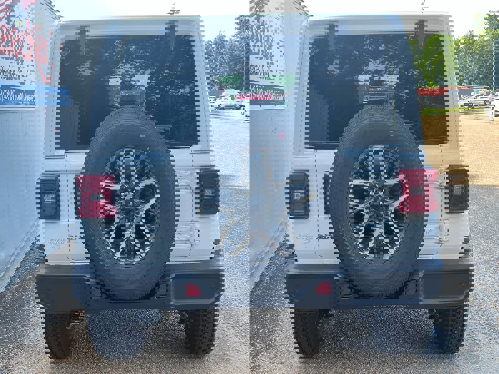 New 2025 Jeep Wrangler Sahara image 4