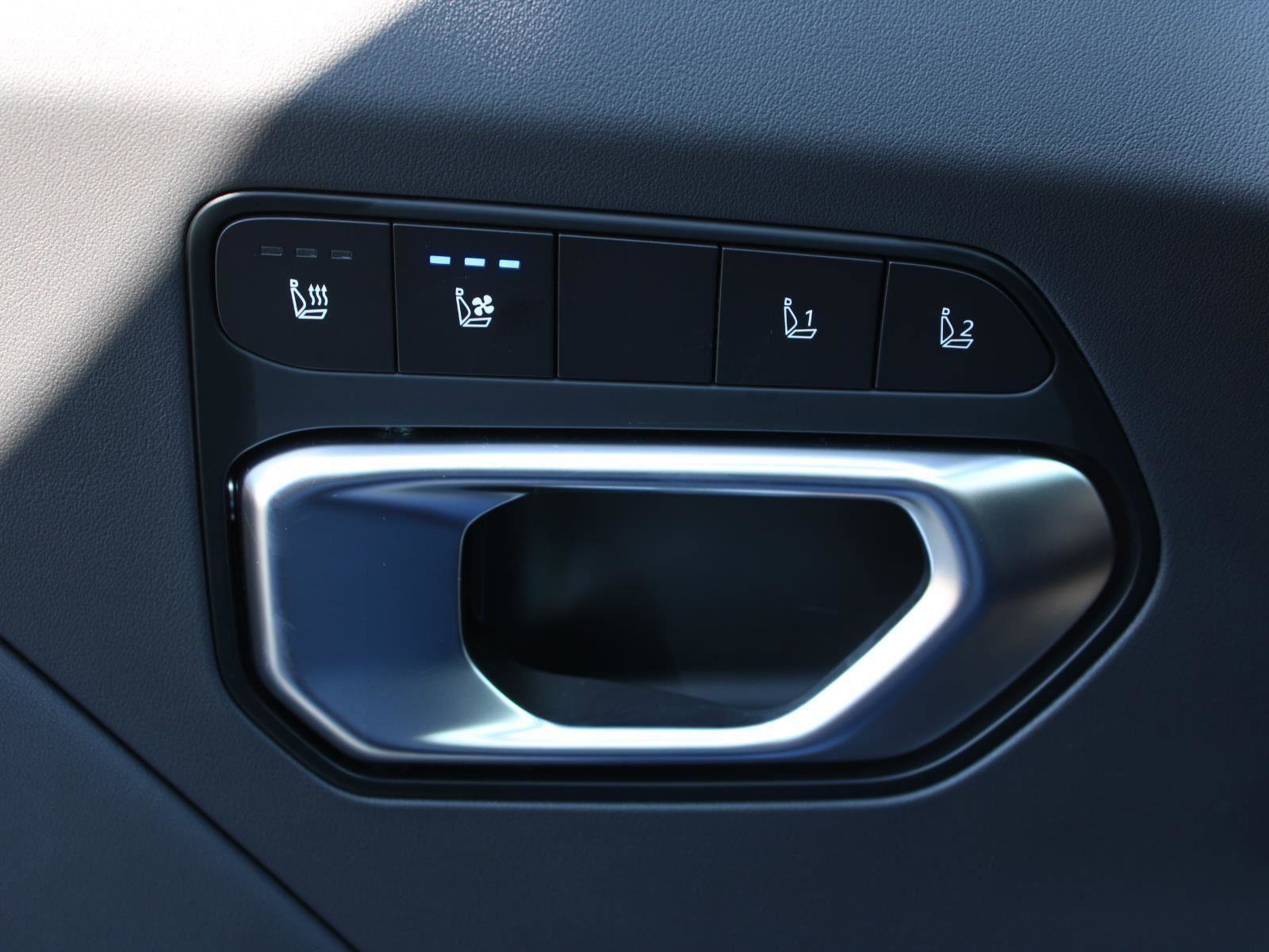 New 2025 Kia K4 GT-Line image 16