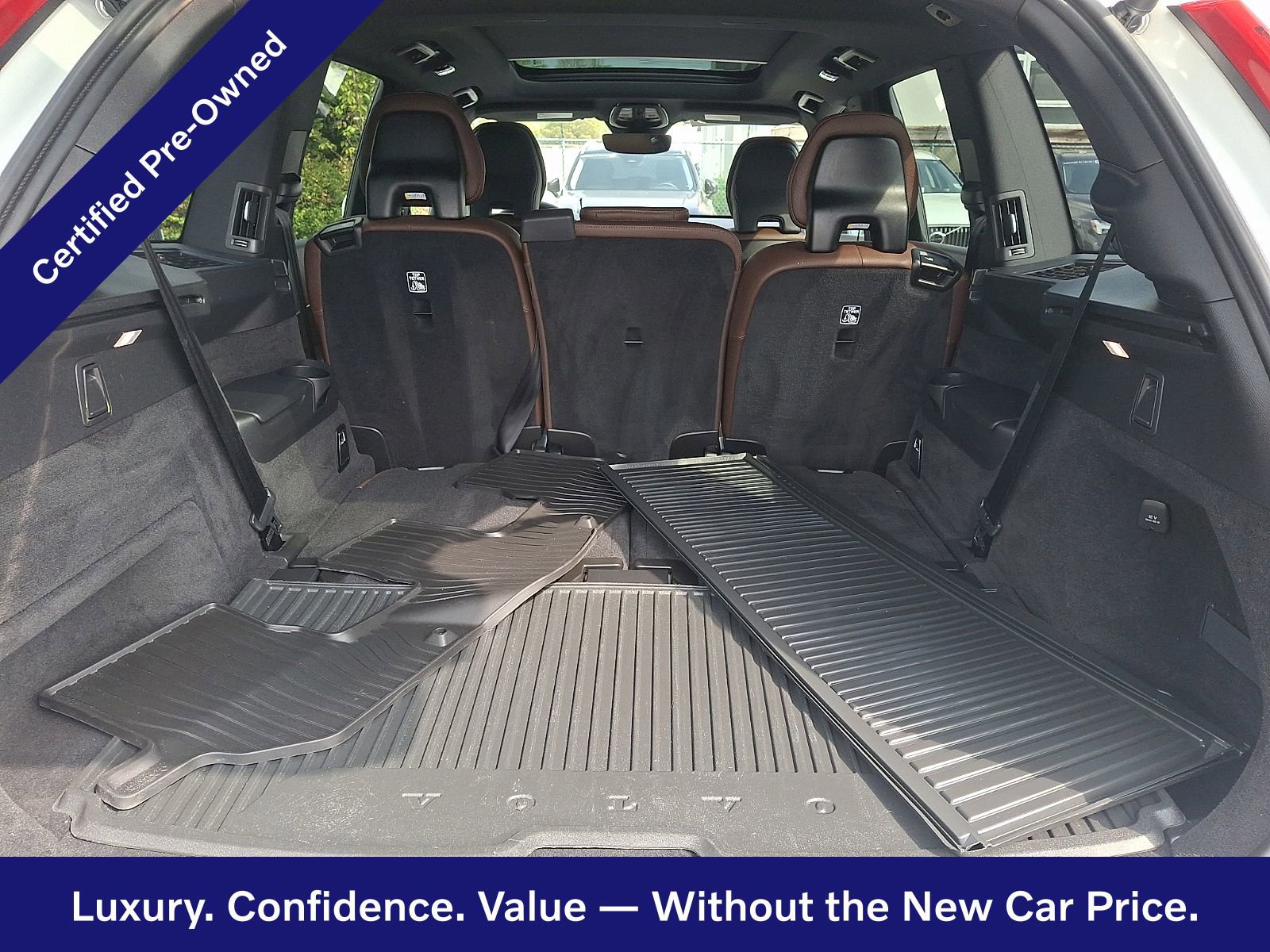 Certified 2023 Volvo XC90 B6 Plus w/ Protection Package AWD/4WD image 29