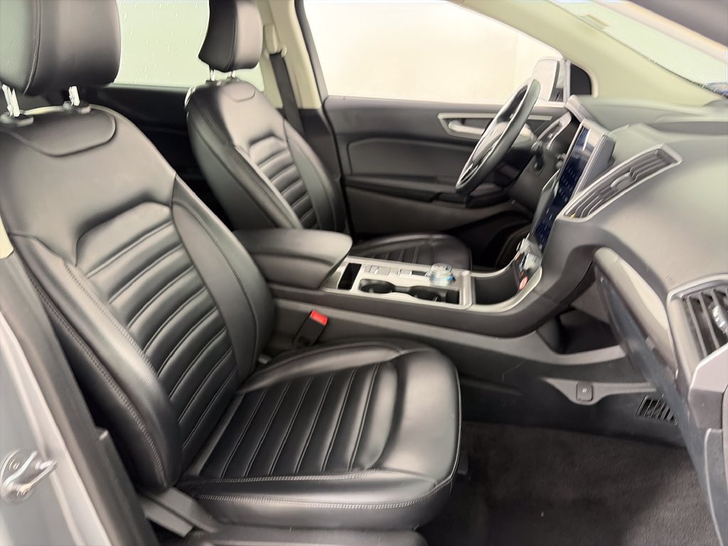 Used 2024 Ford Edge SEL AWD/4WD image 31