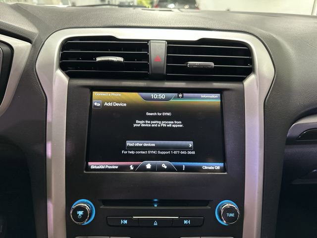 Used 2016 Ford Fusion SE FWD image 29
