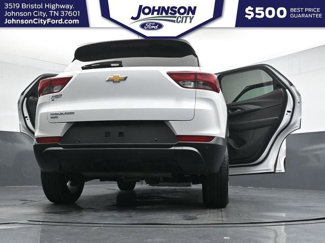 Used 2024 Chevrolet TrailBlazer LS w/ LS Convenience Package AWD/4WD image 38