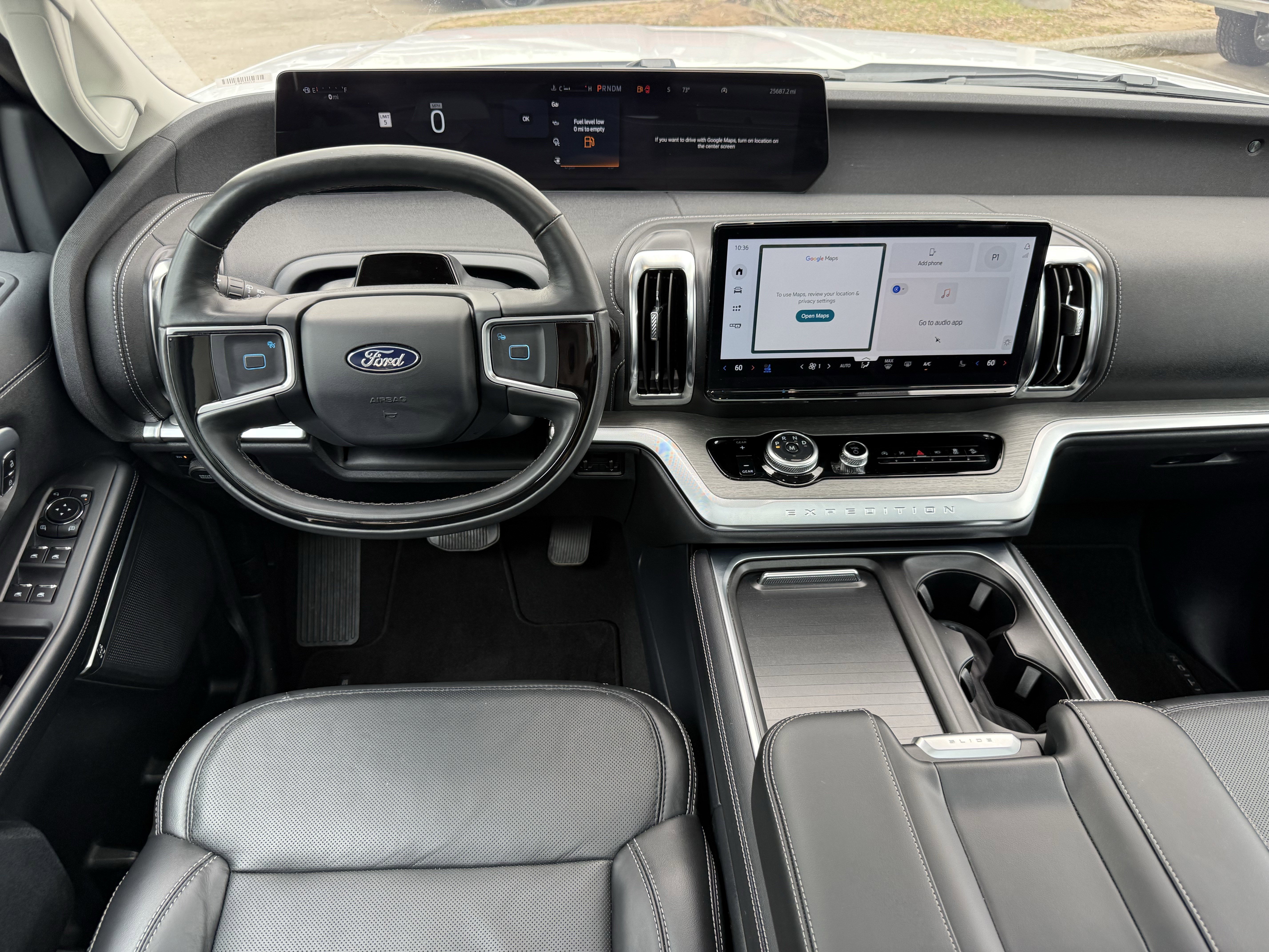 Used 2025 Ford Expedition Platinum image 14