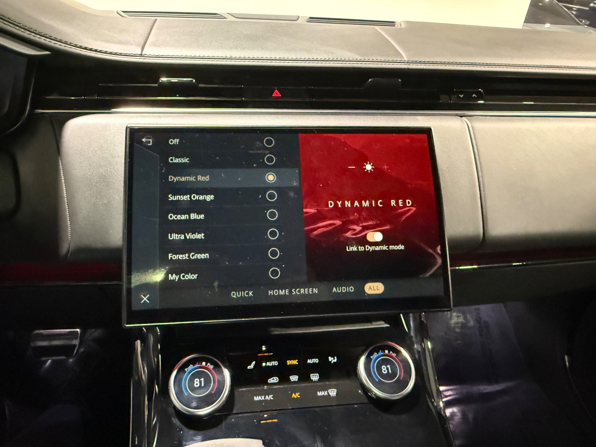 Used 2023 Land Rover Range Rover Sport SE image 39