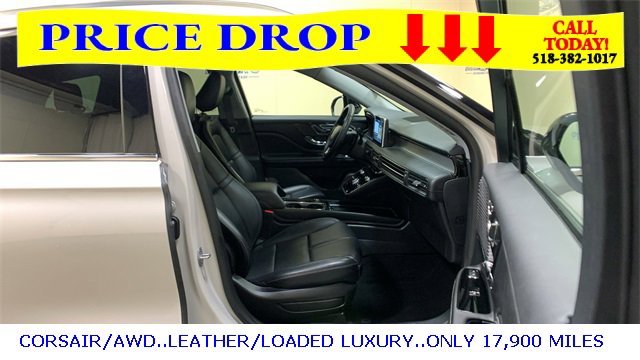 Used 2022 Lincoln Corsair AWD w/ Equipment Group 101A image 13