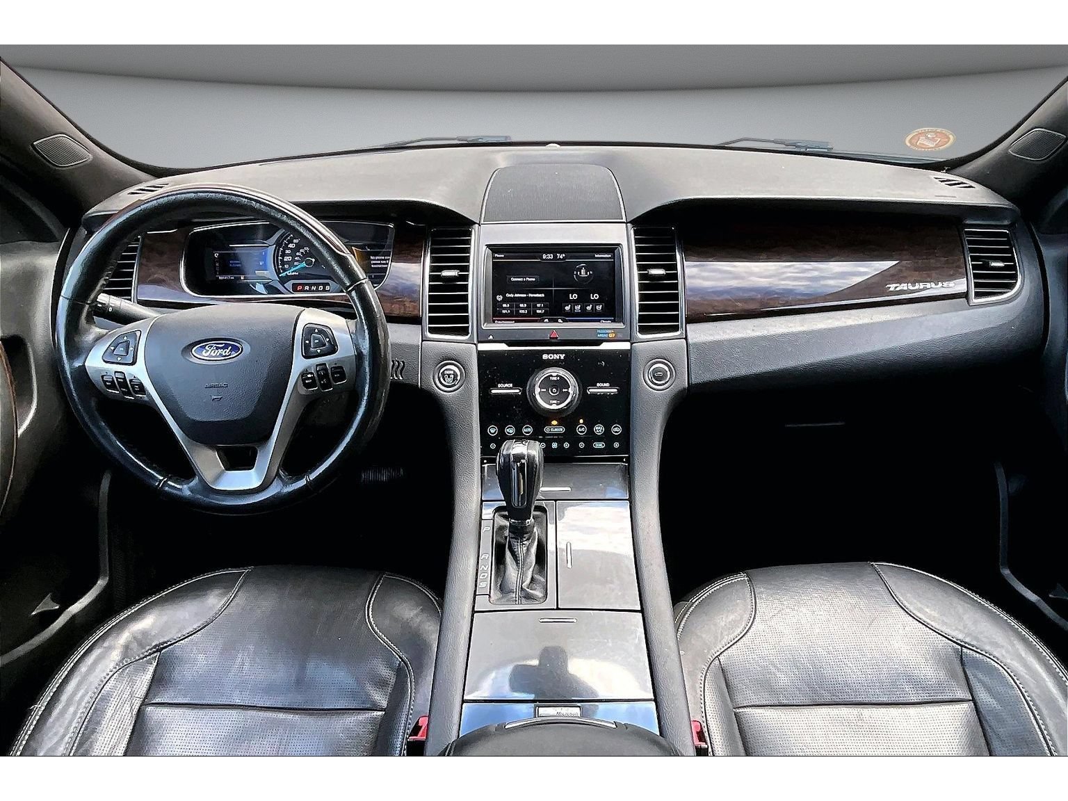 Used 2013 Ford Taurus Limited FWD image 10