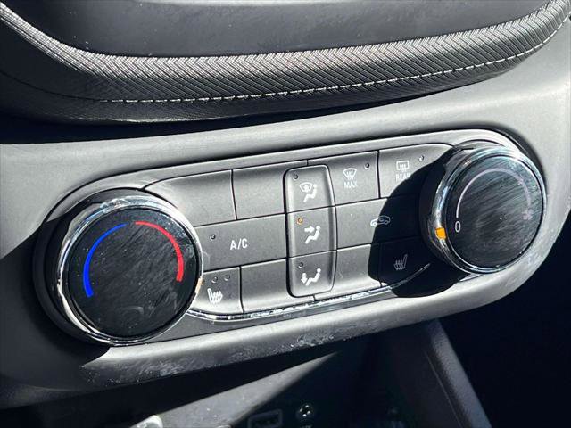 Used 2023 Chevrolet TrailBlazer LT image 30