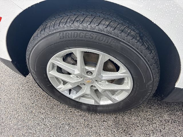Used 2023 Chevrolet Equinox LT AWD/4WD image 13