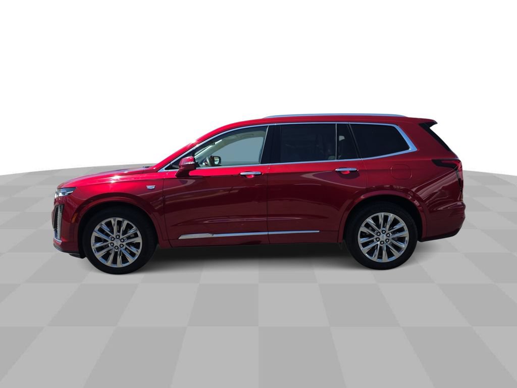 Used 2023 Cadillac XT6 Premium Luxury w/ LPO, Premium Carpet Package FWD image 5
