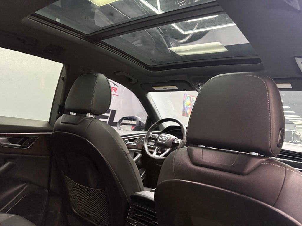 Used 2020 Audi Q8 Premium Plus AWD/4WD image 43
