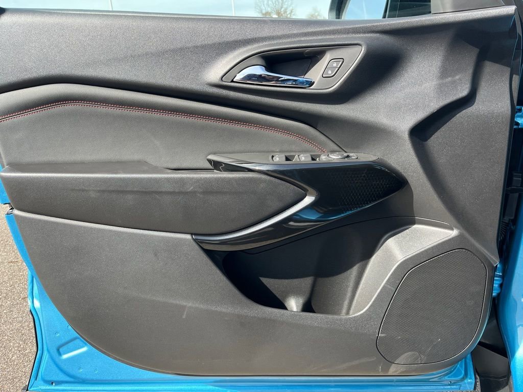 New 2026 Chevrolet Trax RS w/ Driver Confidence Package FWD image 14