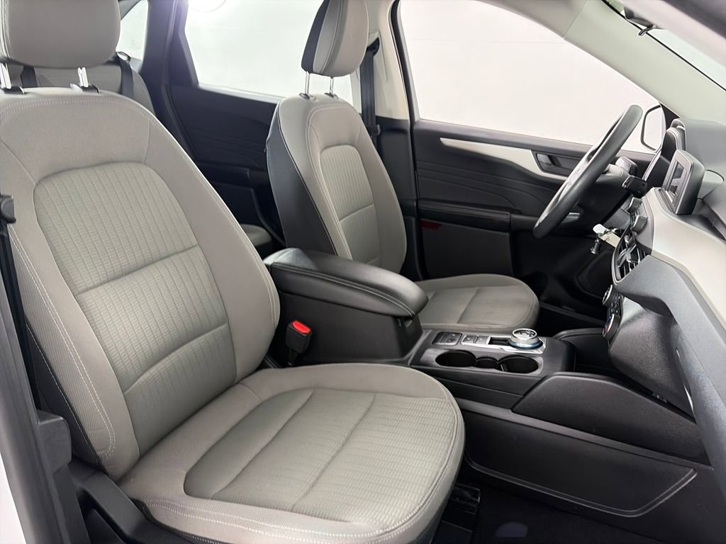 Certified 2022 Ford Escape S image 29