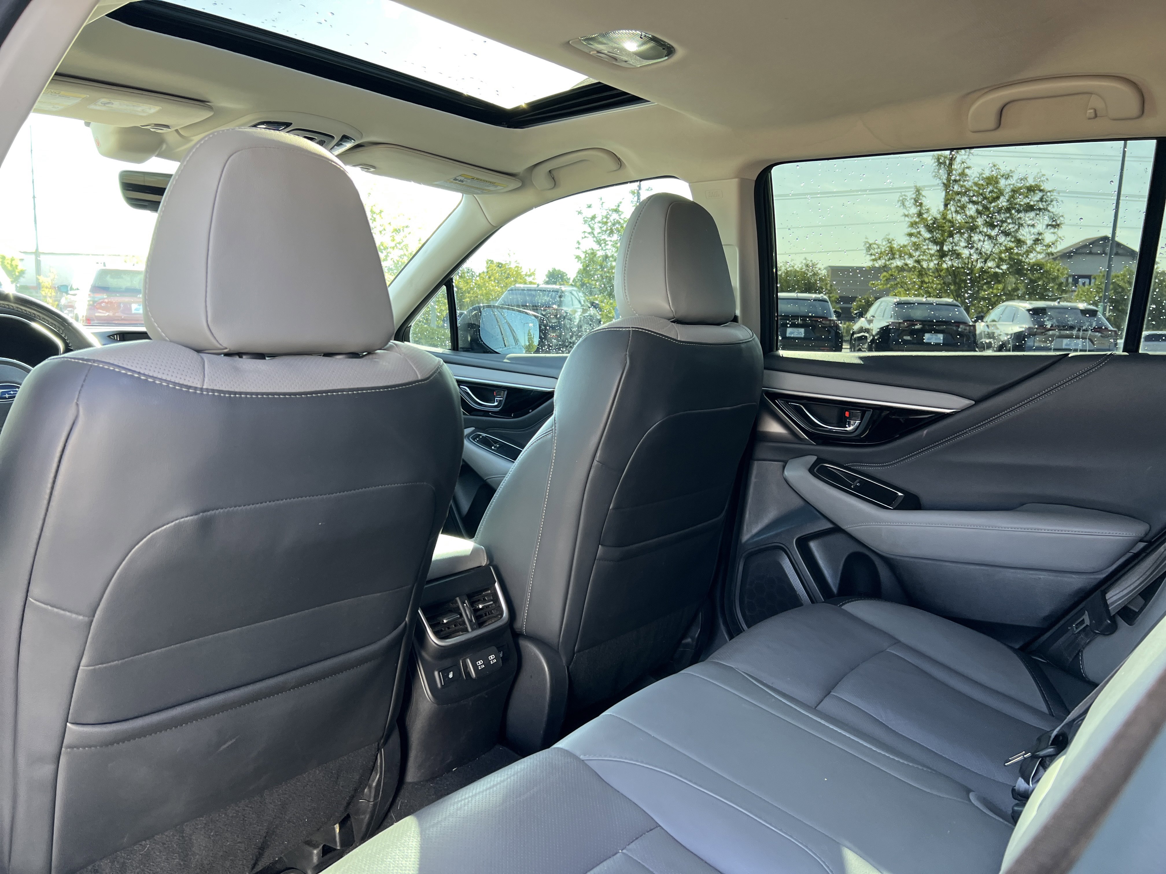 Used 2022 Subaru Outback Limited AWD/4WD image 24