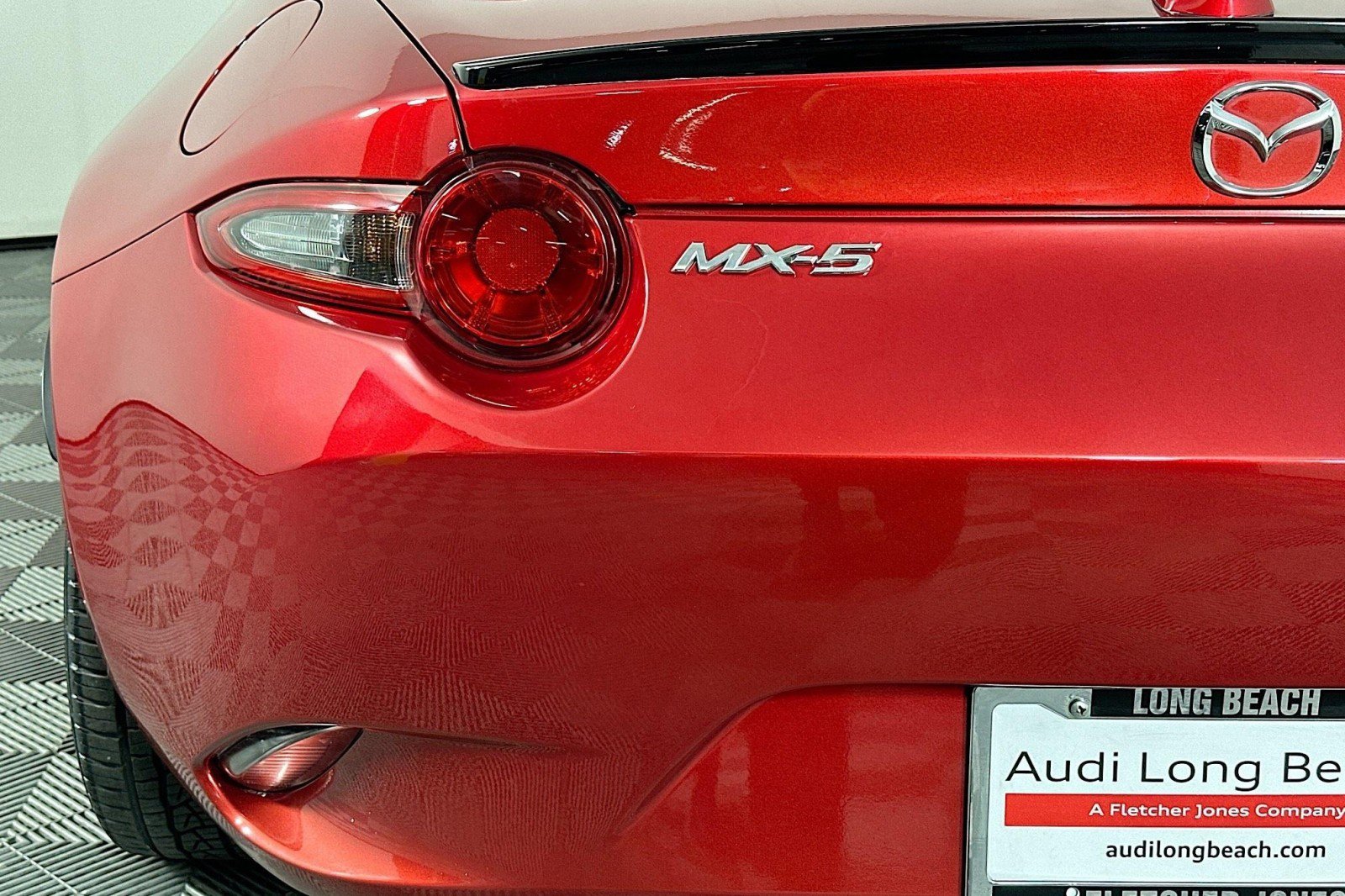 Used 2017 MAZDA MX-5 Miata RF Club image 16