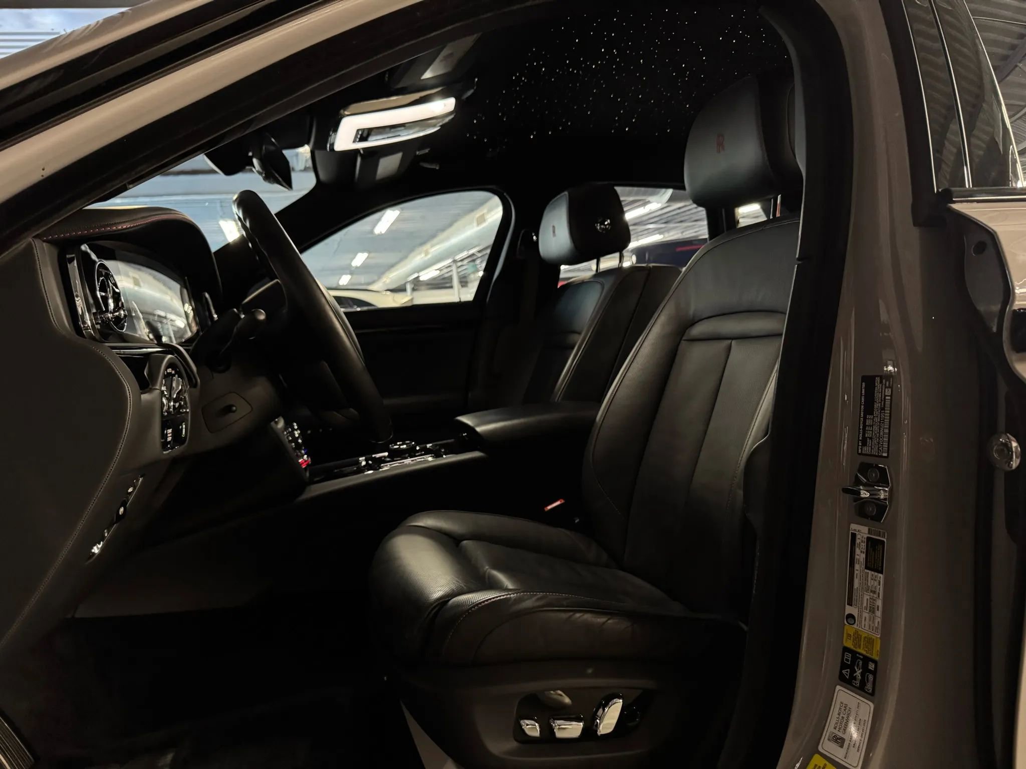 Used 2022 Rolls-Royce Ghost image 35