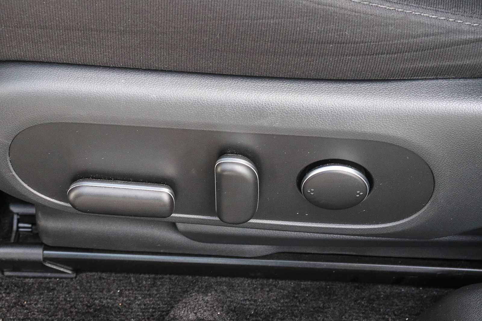 Used 2024 Hyundai Ioniq 5 SEL RWD image 29