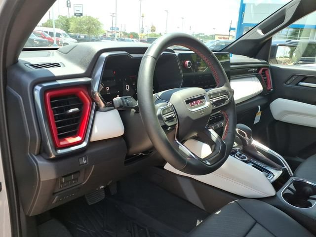 Used 2026 GMC Canyon AT4X w/ AT4X AEV Edition AWD/4WD image 20