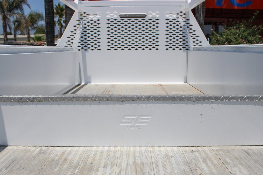 Used 2017 Ford F450 XL w/ Power Equipment Group image 8