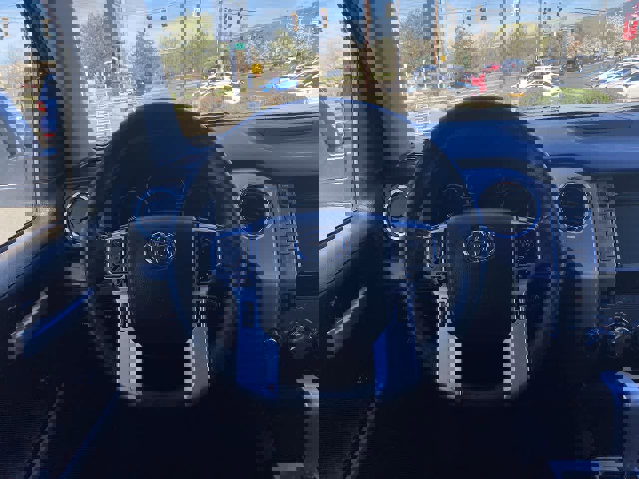 Used 2018 Toyota Tundra SR5 w/ TRD Off Road Package image 14